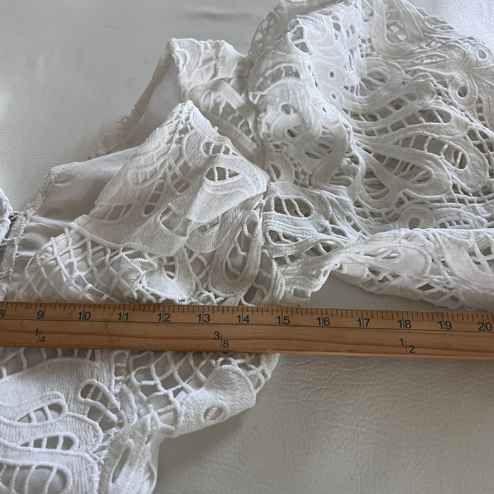 Showpo Anieshaya Dress 6 White Lace Eyelet Puff Sleeve Cutout Back Midi Boho NEW - Picture 9 of 11
